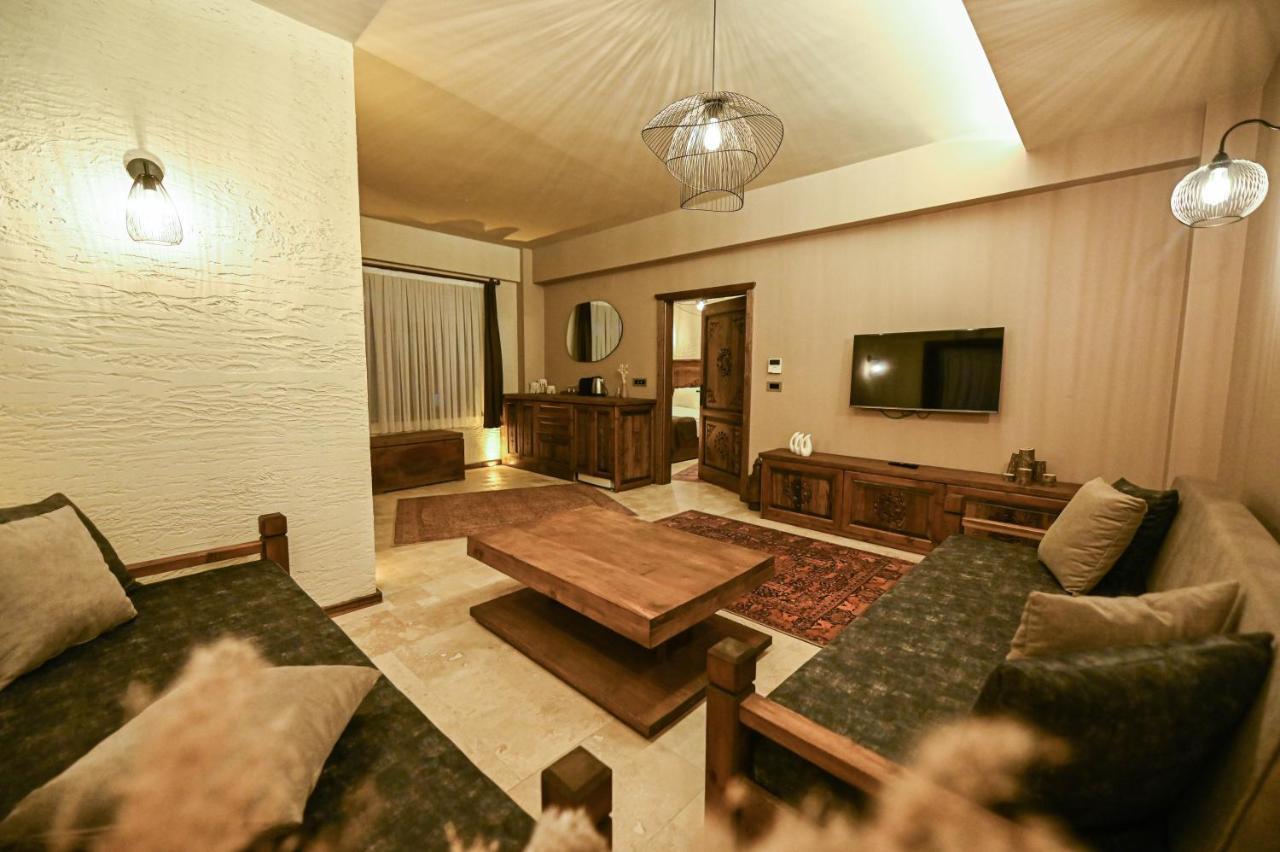 Louis Cappadocia Hotel อุตชิซาร์ ภายนอก รูปภาพ